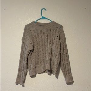 sweater cream